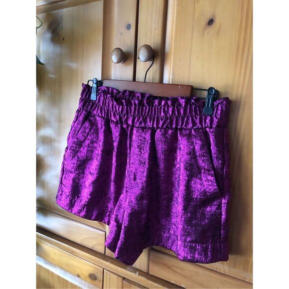 A new day Metallic Purple Women Short Size M - Picture 2 of 7